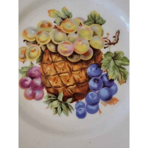 Vintage Lipper & Mann Continental Fruit Salad Plate 8” Diameter - Picture 2 of 5